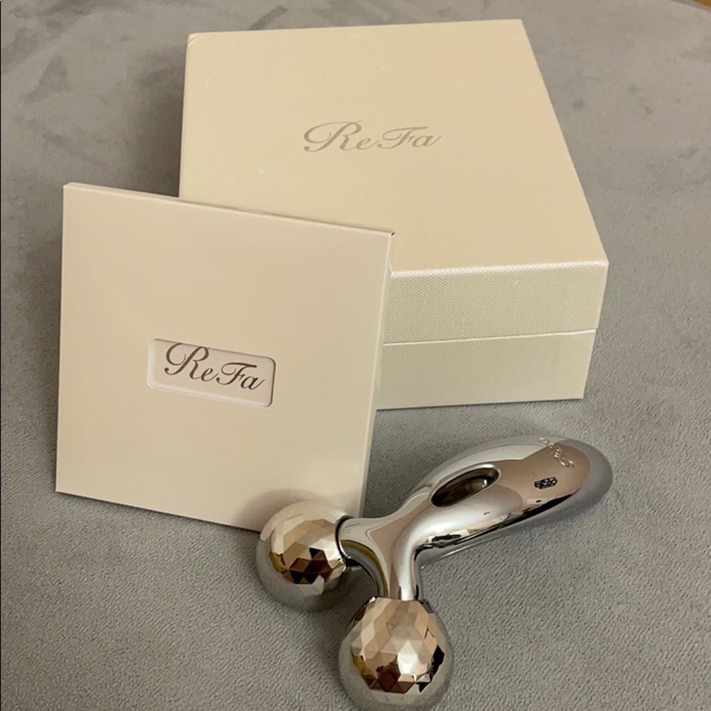 ReFa CARAT